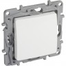 Переключатель промежуточный LEGRAND Etika винтовые клеммы 10 AX 250 В белый 672209