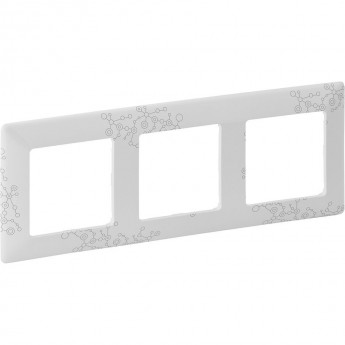 Рамка LEGRAND Valena LIFE "Эл Грей", 3-постовая универсальная, белый