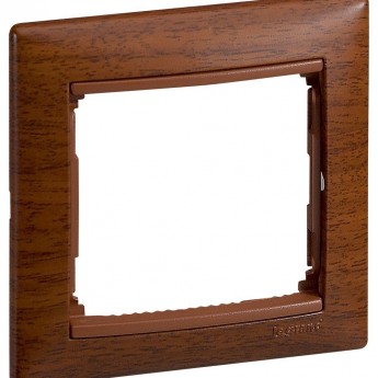 Рамка LEGRAND Valena 1 пост тонированное дерево Рамка LEGRAND Valena 1 пост тонированное дерево
