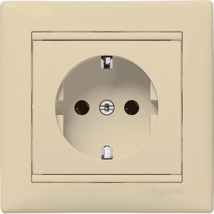 Силовая розетка LEGRAND Valena 2К+3 укоплектованная на винтах 10/16 А 230/250 В слоновая кость 774323