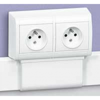 Рамка LEGRAND Mosaic для монтажа DLP и DLPlus 2x4 модуля Рамка LEGRAND Mosaic для монтажа DLP и DLPlus 2x4 модуля