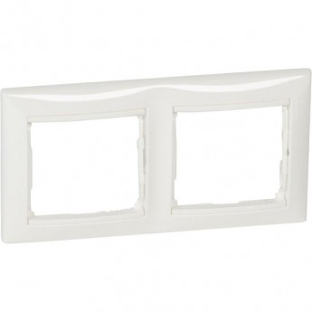 Рамка LEGRAND VALENA 694241 2-м горизонтальная белая