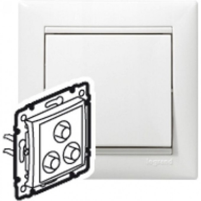 Тройная розетка LEGRAND RCA Valena белый 770084